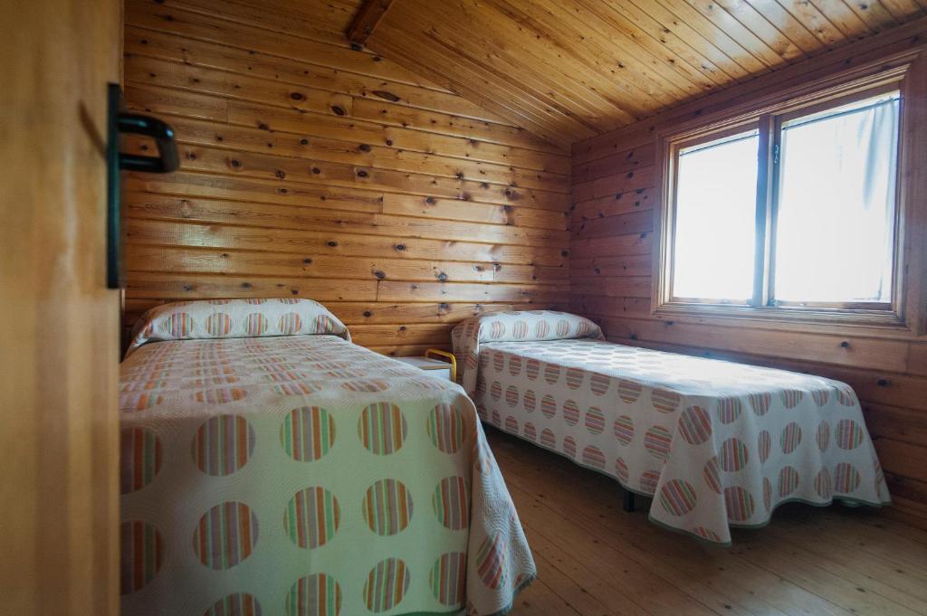 Camping & Bungalows Ligueerre De Cinca Bagian luar foto