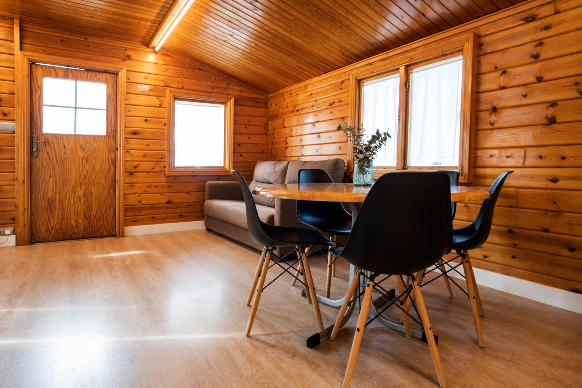 Camping & Bungalows Ligueerre De Cinca Bagian luar foto
