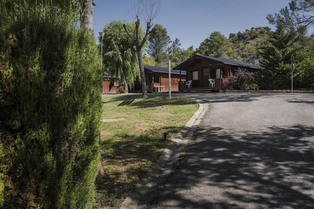 Camping & Bungalows Ligueerre De Cinca Bagian luar foto