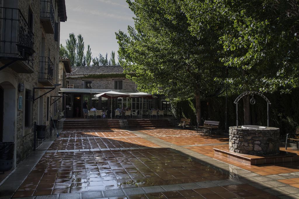 Camping & Bungalows Ligueerre De Cinca Bagian luar foto