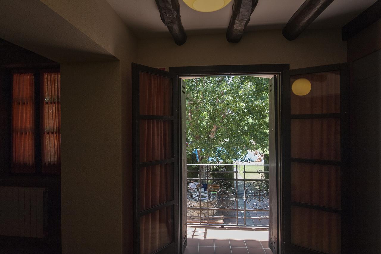 Camping & Bungalows Ligueerre De Cinca Bagian luar foto