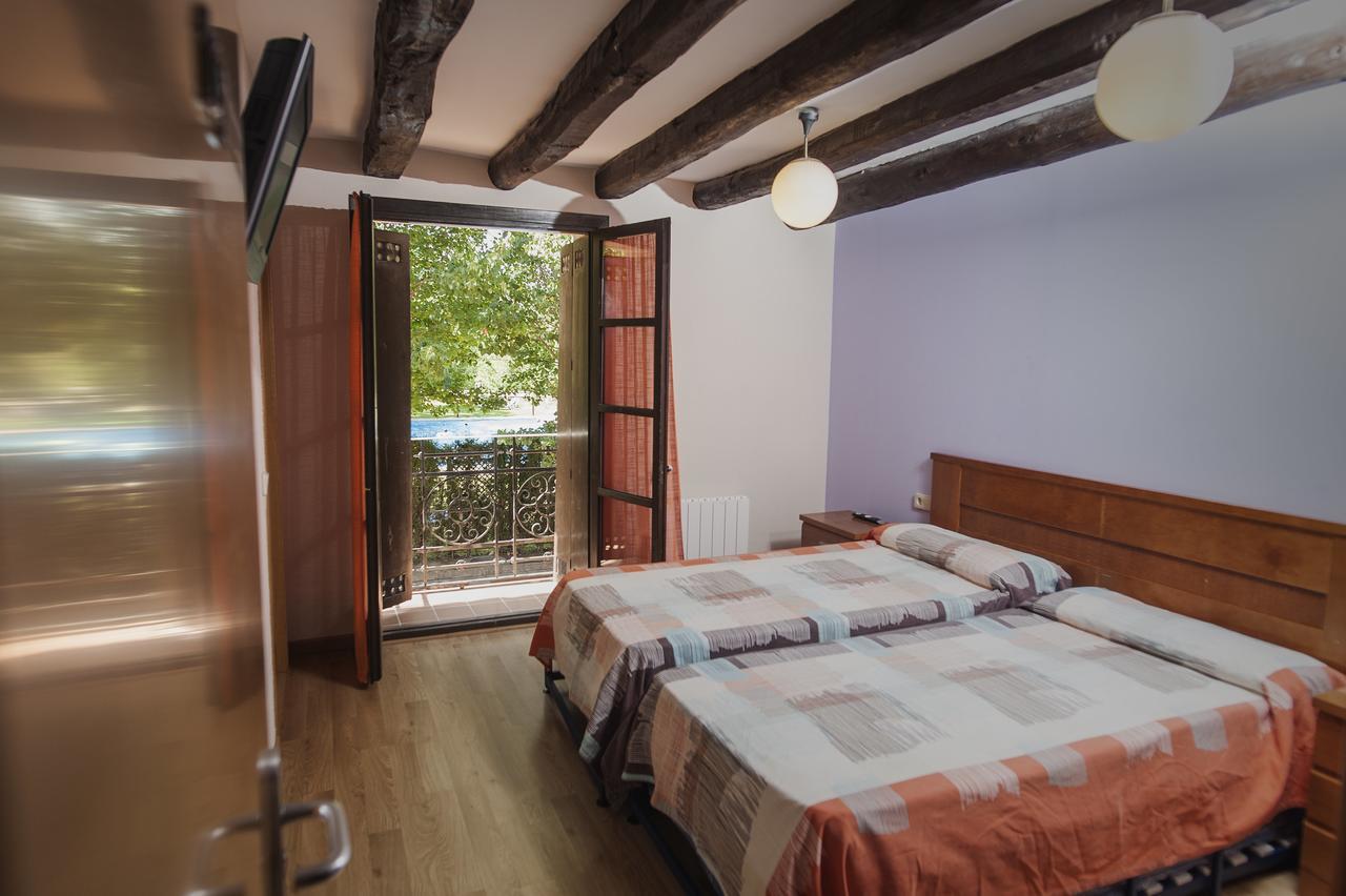 Camping & Bungalows Ligueerre De Cinca Bagian luar foto